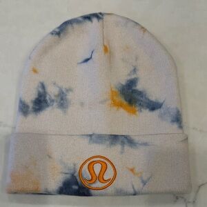 lululemon athletica Tie-Dye Beanie - Blue, Yellow, Cream